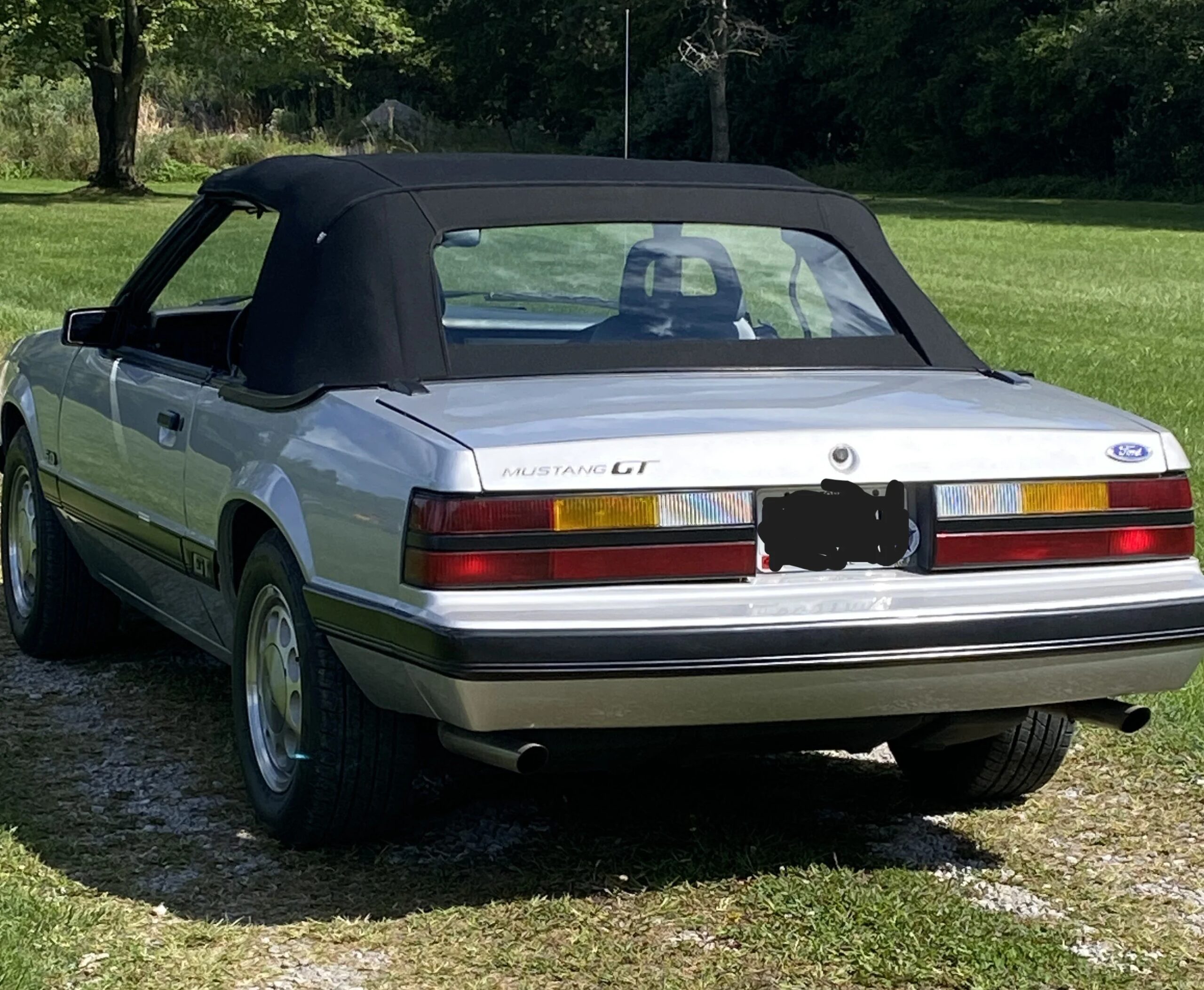 Ford-Mustang-convertible-1985-Silver-Gray-2