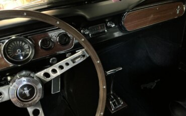 Ford-Mustang-coupe-1965-Black-21