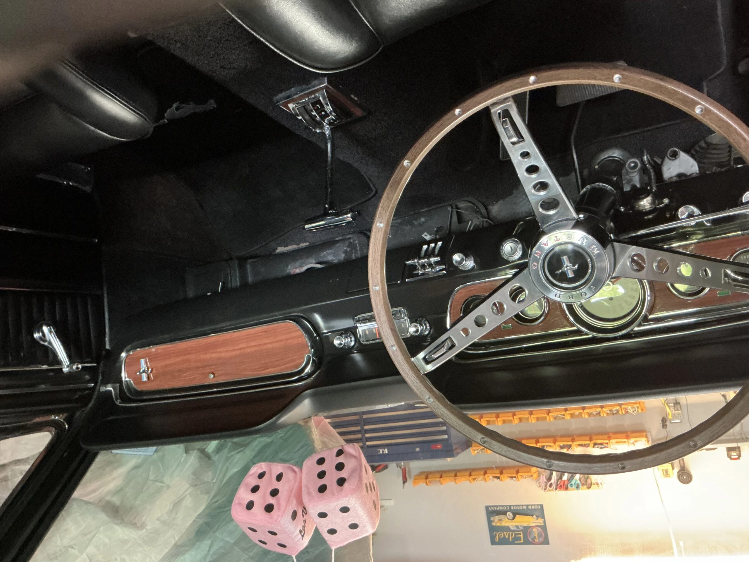 Ford-Mustang-coupe-1965-Black-9