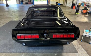 Ford-Mustang-coupe-1965-Black-Black-1