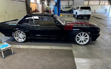 Ford-Mustang-coupe-1965-Black-Black