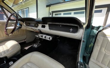 Ford-Mustang-coupe-1965-Turquoise-White-15