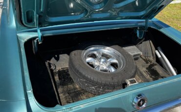 Ford-Mustang-coupe-1965-Turquoise-White-20