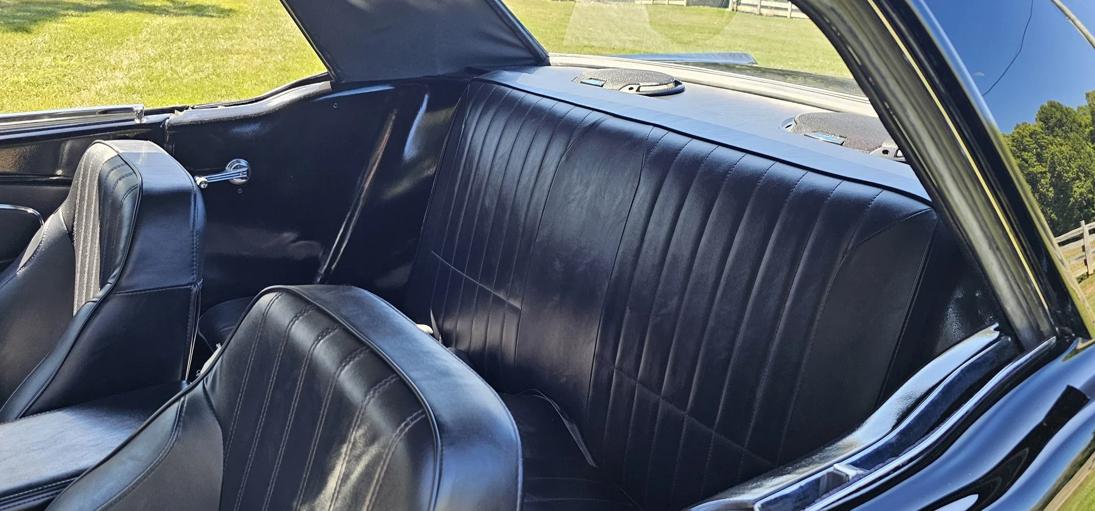 Ford-Mustang-coupe-1966-Black-Black-1