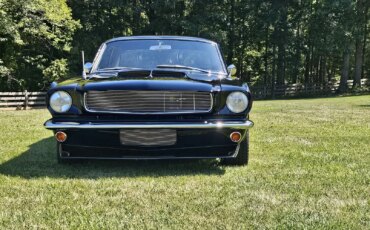 Ford-Mustang-coupe-1966-Black-Black-10