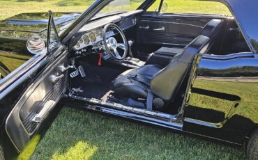 Ford-Mustang-coupe-1966-Black-Black-19