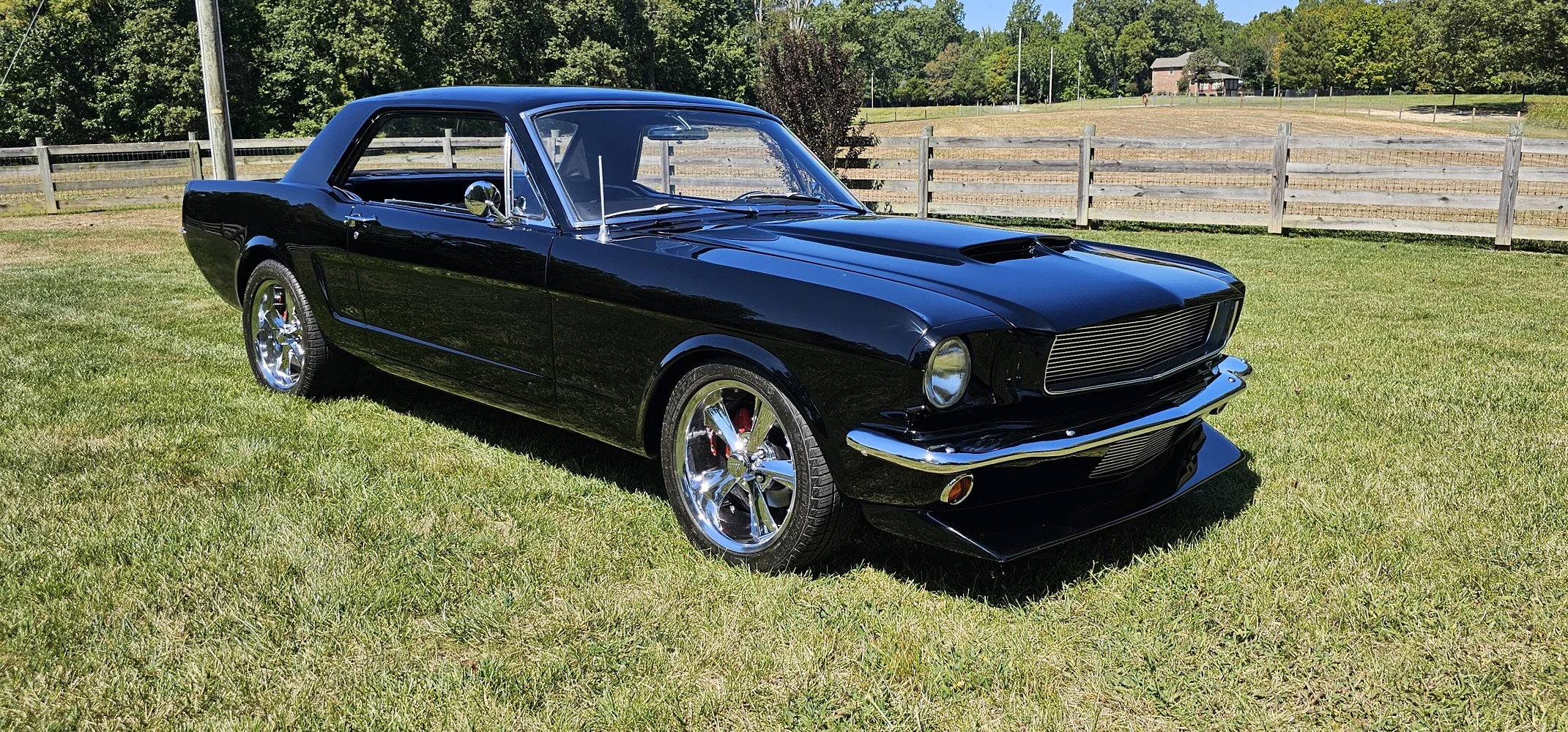 Ford-Mustang-coupe-1966-Black-Black-22