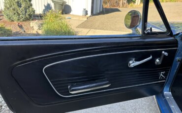 Ford-Mustang-coupe-1966-Blue-Black-1