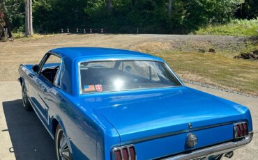 Ford-Mustang-coupe-1966-Blue-Black-10