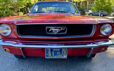 Ford-Mustang-coupe-1966-Red-Black-21