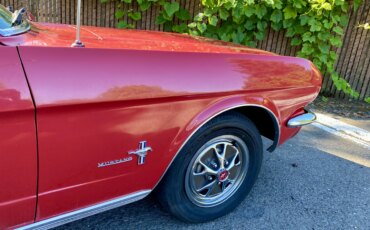 Ford-Mustang-coupe-1966-Red-Black-22