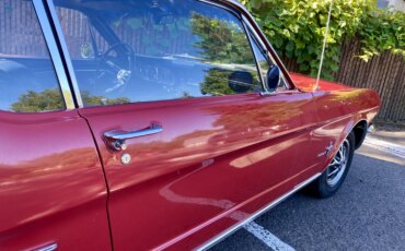 Ford-Mustang-coupe-1966-Red-Black-23