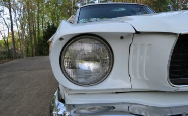 Ford-Mustang-coupe-1966-White-Black-2