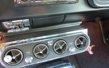 Ford-Mustang-coupe-1966-White-Black-20