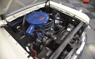 Ford-Mustang-coupe-1966-White-Blue-5