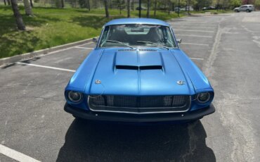 Ford-Mustang-coupe-1967-Blue-Black-2