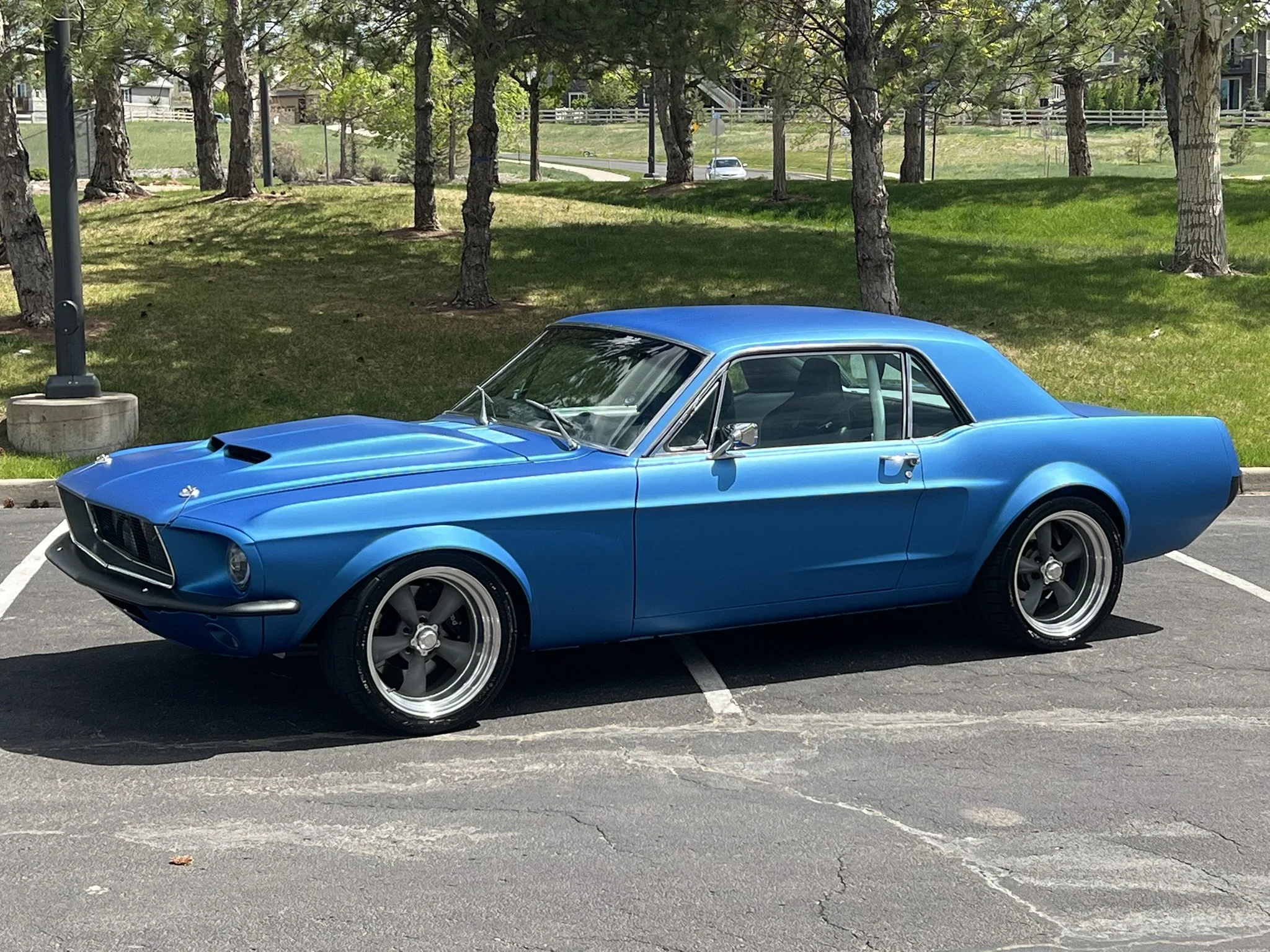 Ford-Mustang-coupe-1967-Blue-Black-6
