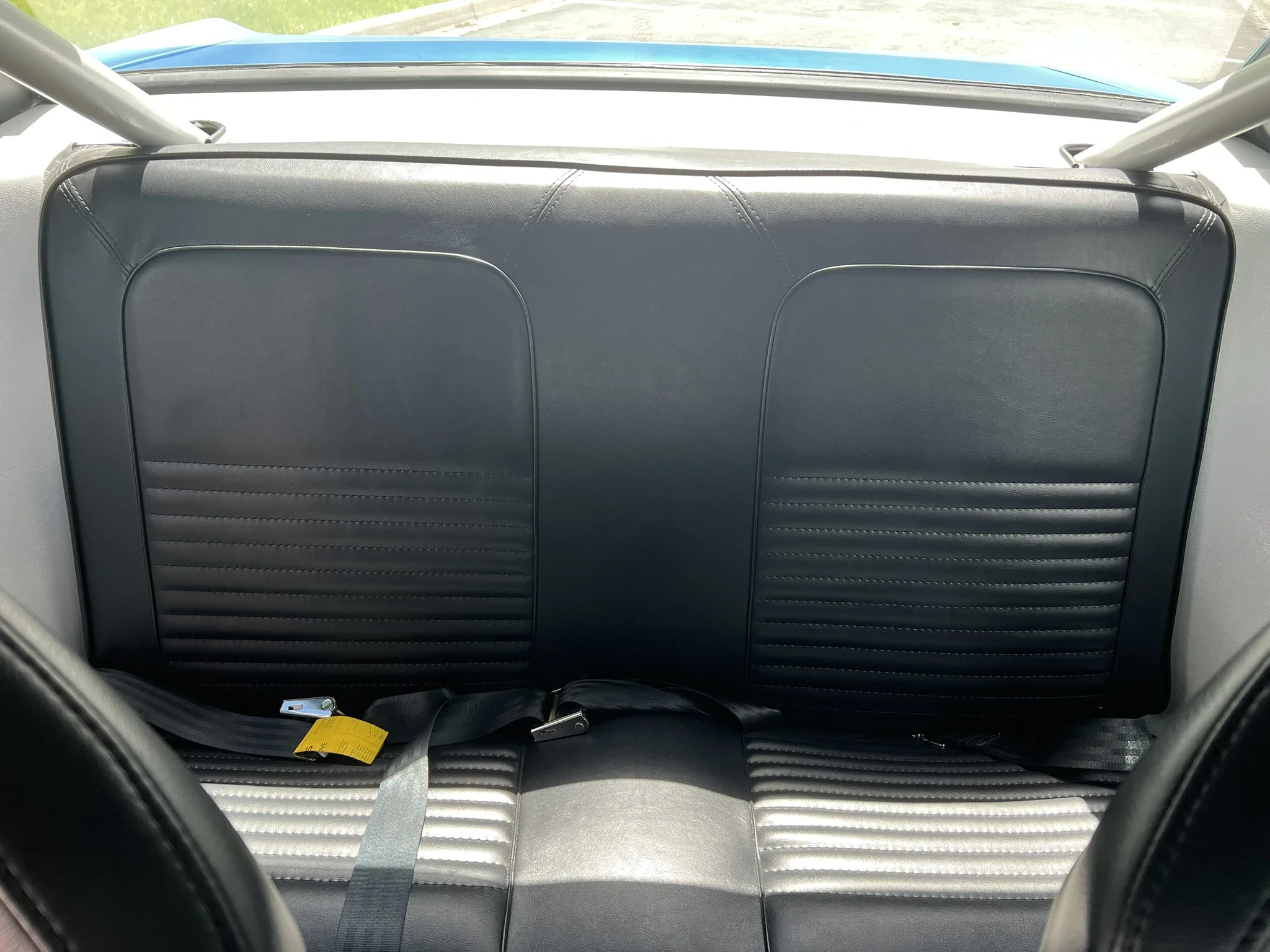 Ford-Mustang-coupe-1967-Blue-Black-9