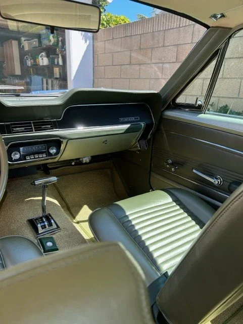 Ford-Mustang-coupe-1967-Green-Green-1