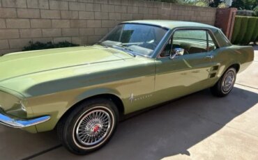 Ford-Mustang-coupe-1967-Green-Green-12
