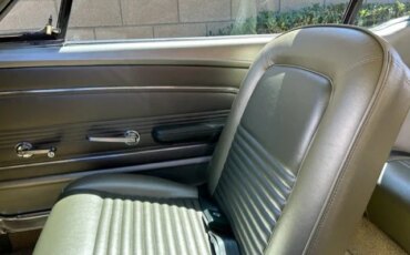 Ford-Mustang-coupe-1967-Green-Green-2
