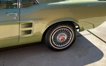Ford-Mustang-coupe-1967-Green-Green-8