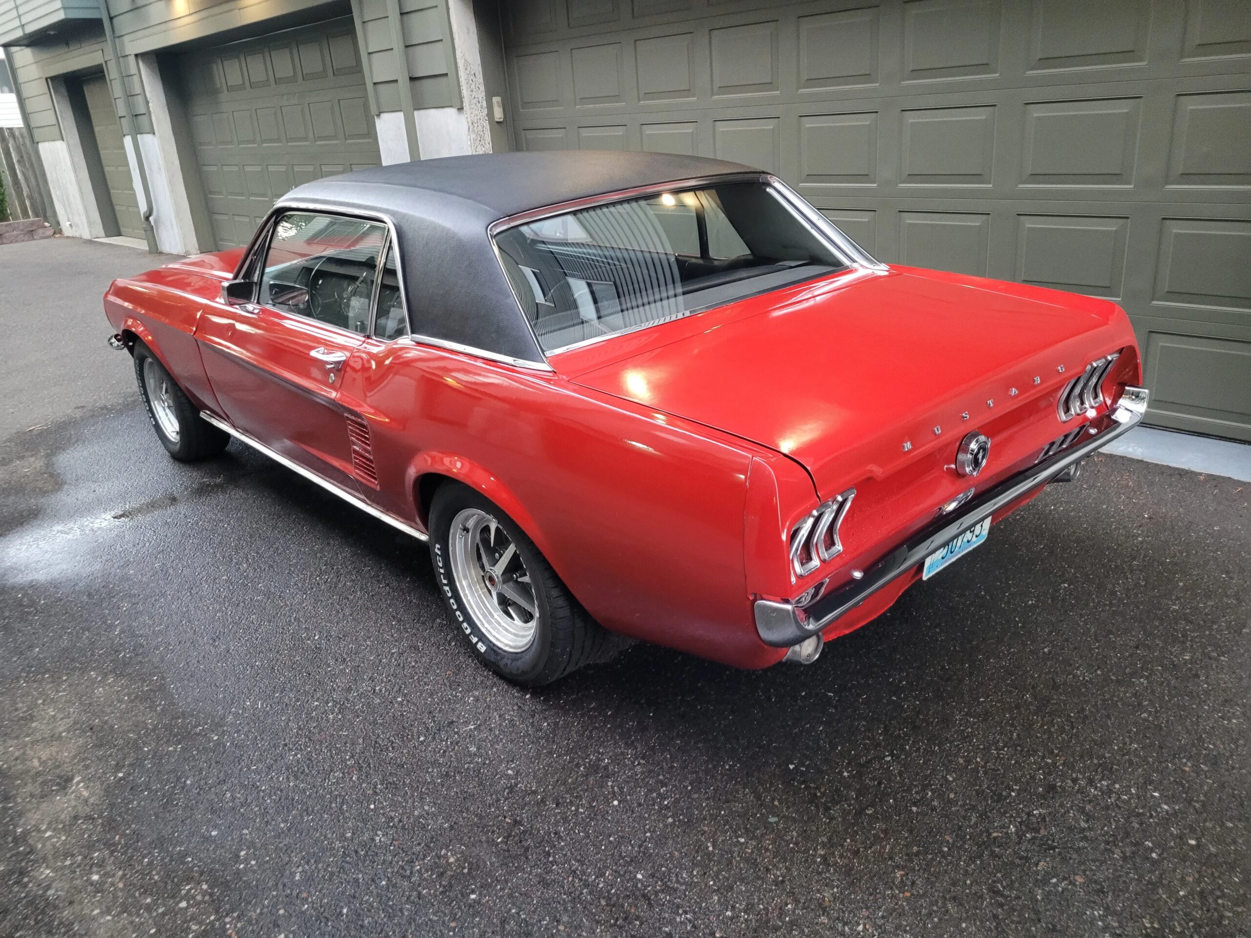 Ford-Mustang-coupe-1967-Red-8
