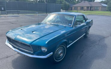 Ford-Mustang-coupe-1968-Blue-Blue