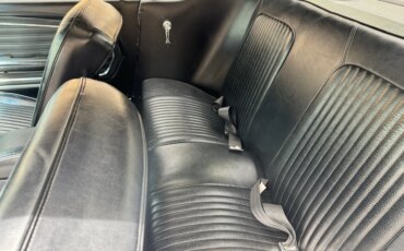 Ford-Mustang-coupe-1968-Gray-Black-2