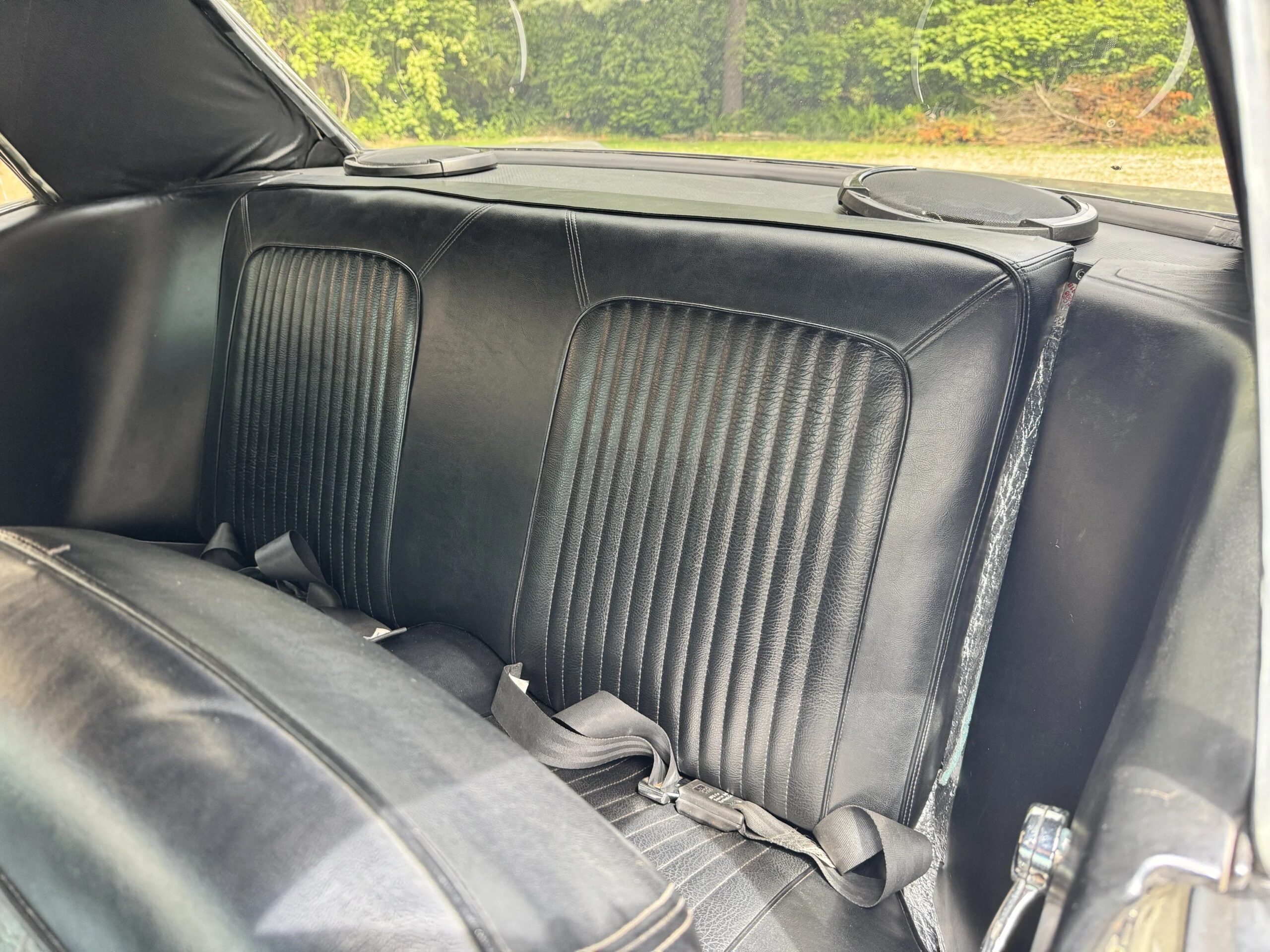 Ford-Mustang-coupe-1968-Gray-Black-22
