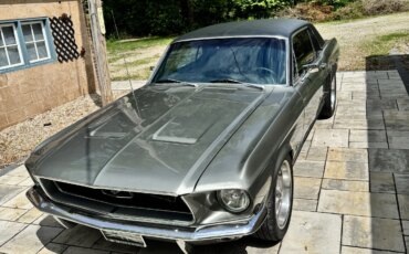 Ford-Mustang-coupe-1968-Gray-Black-6