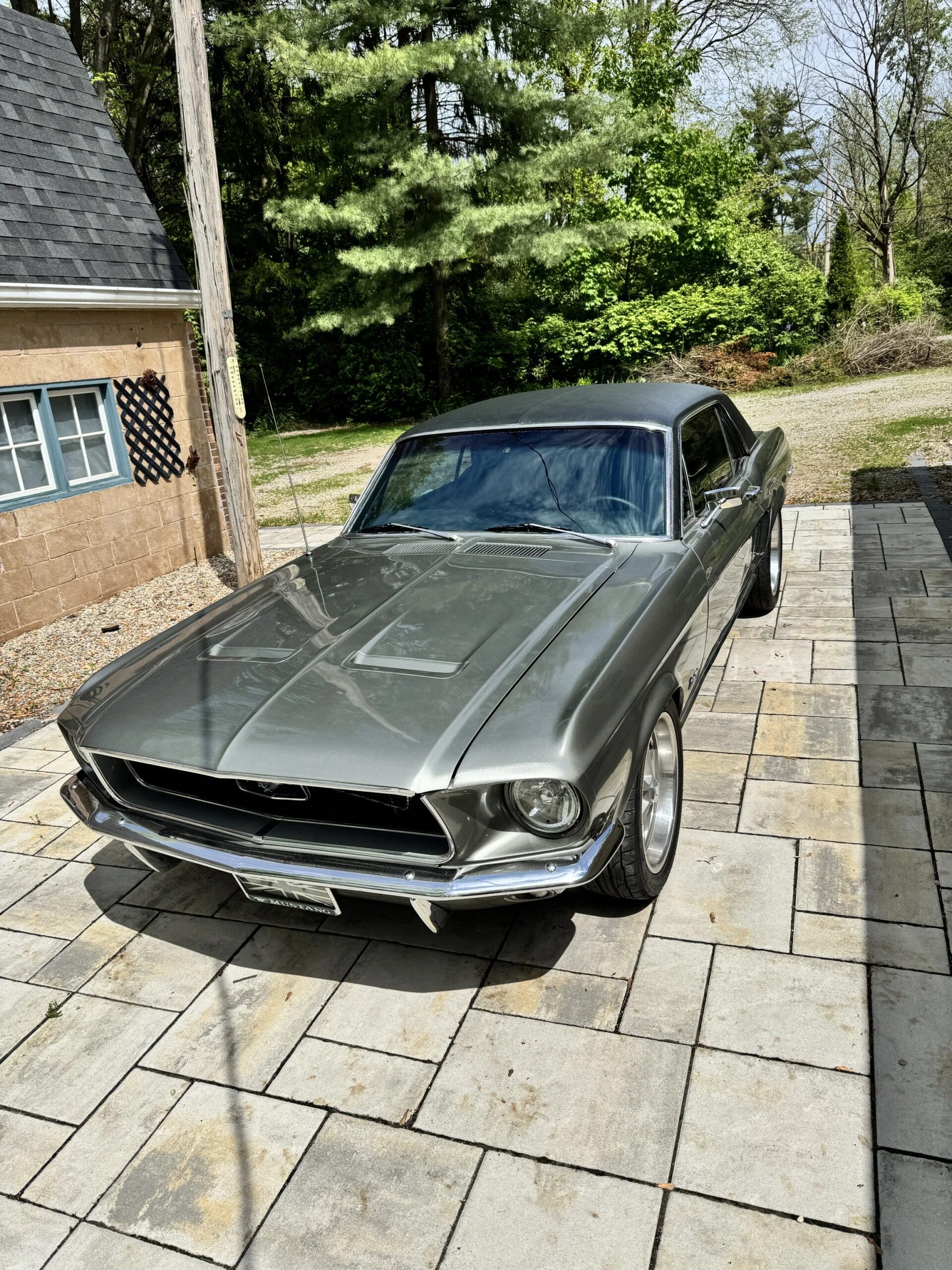 Ford-Mustang-coupe-1968-Gray-Black-6