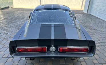Ford-Mustang-fastback-1968-Silver-Black-10