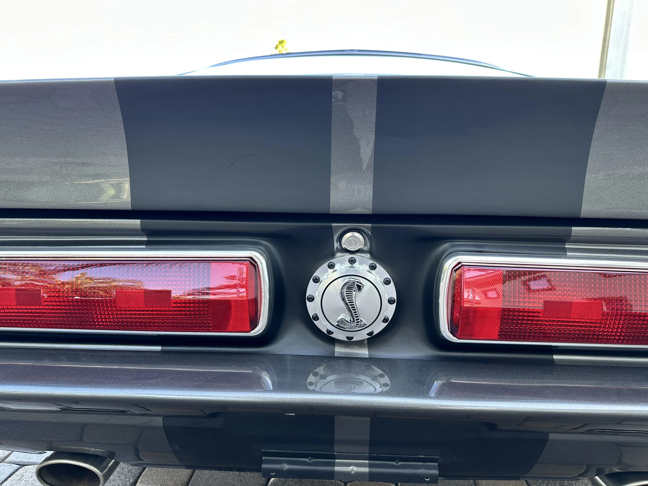 Ford-Mustang-fastback-1968-Silver-Black-19