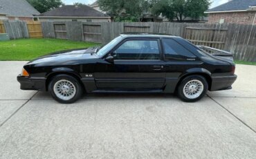 Ford-Mustang-gt-1990-Black-Black-15