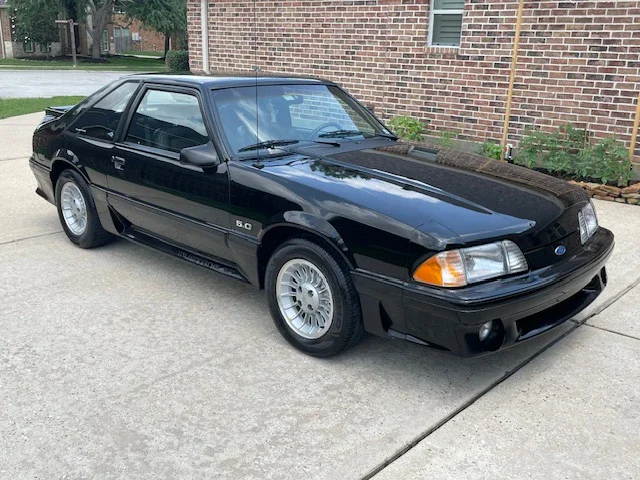 Ford-Mustang-gt-1990-Black-Black-18