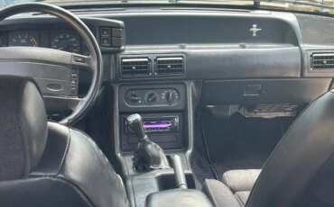 Ford-Mustang-gt-1990-Black-Black-33