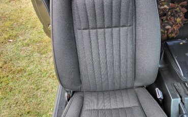 Ford-Mustang-gt-1991-Black-12