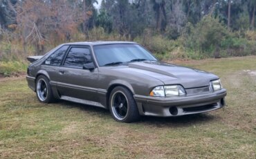 Ford-Mustang-gt-1991-Black-3
