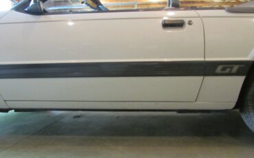 Ford-Mustang-gt-convertible-1985-White-Gray-9