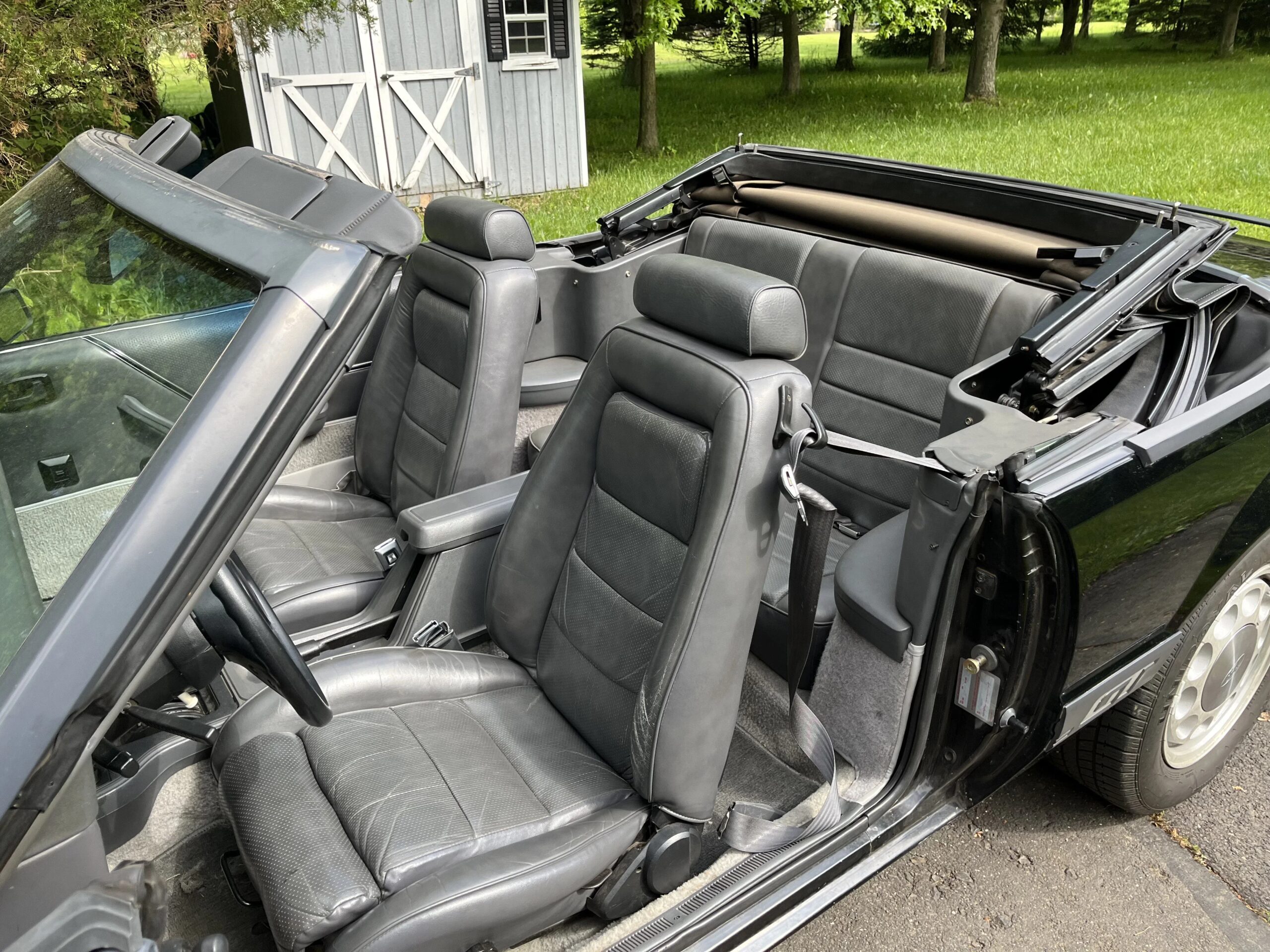Ford-Mustang-gt-convertible-1986-Black-Gray-1