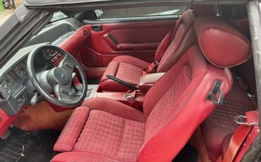Ford-Mustang-gt-convertible-1987-Black-Red-7