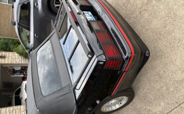 Ford-Mustang-gt-convertible-1987-Black-Red-8