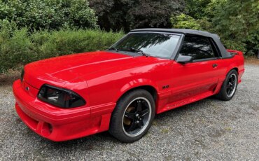 Ford-Mustang-gt-convertible-1987-Red-Red