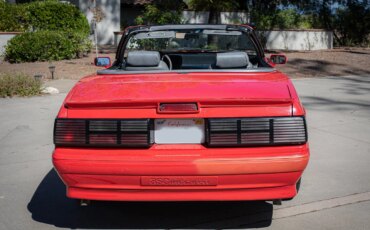 Ford-Mustang-gt-convertible-1988-Red-Gray-1