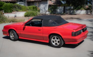 Ford-Mustang-gt-convertible-1988-Red-Gray-17