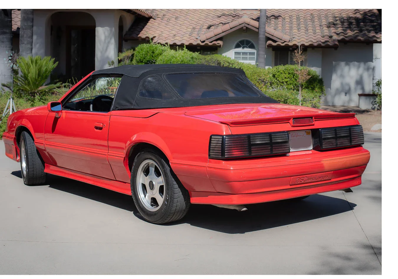 Ford-Mustang-gt-convertible-1988-Red-Gray-2