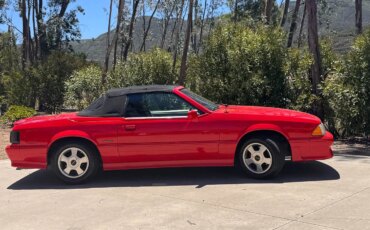 Ford-Mustang-gt-convertible-1988-Red-Gray-20