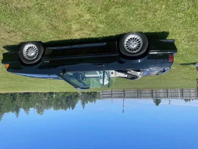Ford-Mustang-gt-convertible-1989-Black-White