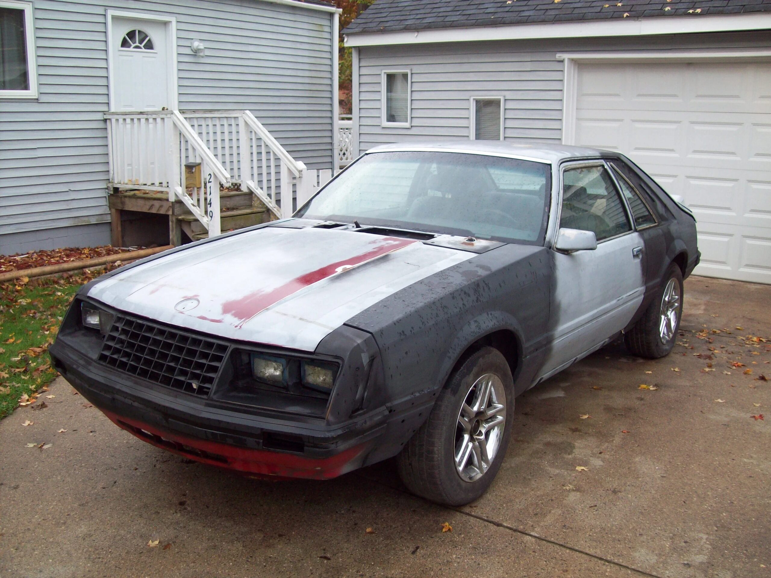 Ford-Mustang-gt-hatchback-1984-Yellow-Black-16